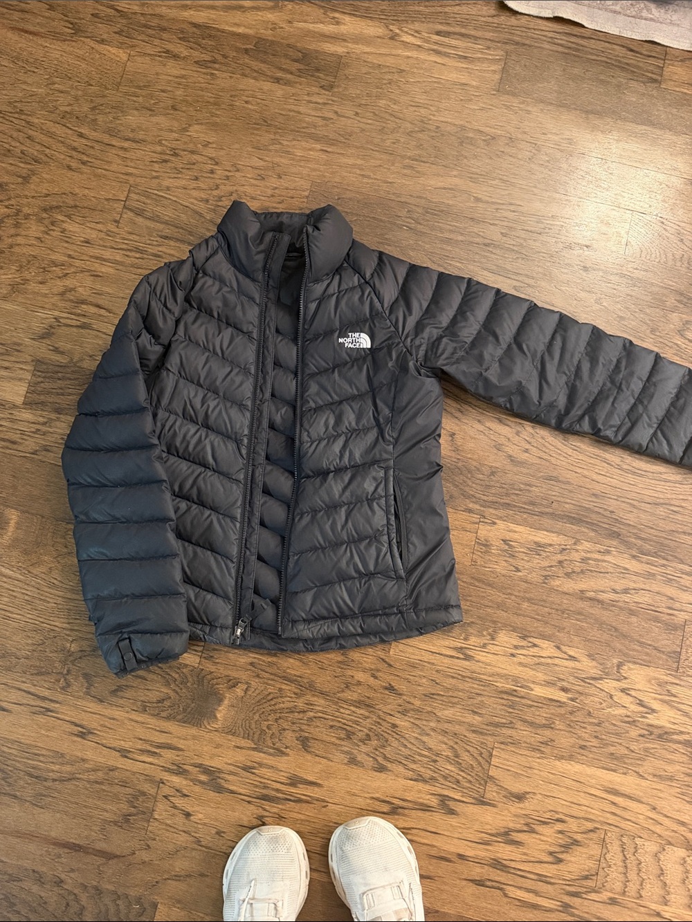 Size small women’s north face jacket